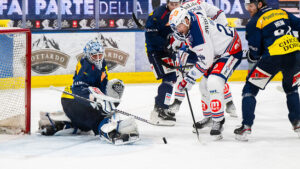 ZSC gewinnt, Verfolger Lausanne unterliegt Ajoie