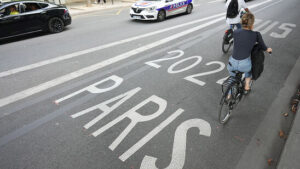 SUV-Fahrer fährt Velofahrer in Paris nach Streit tot