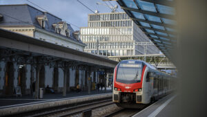 SBB-Züge fahren ab 2025 nur noch mit Strom aus erneuerbaren Quellen