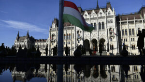 Ungarns Parlament ändert Wahlgesetz – Orban-Partei profitiert