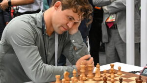 Schachstar Carlsen widerspricht Betrugsvorwürfen